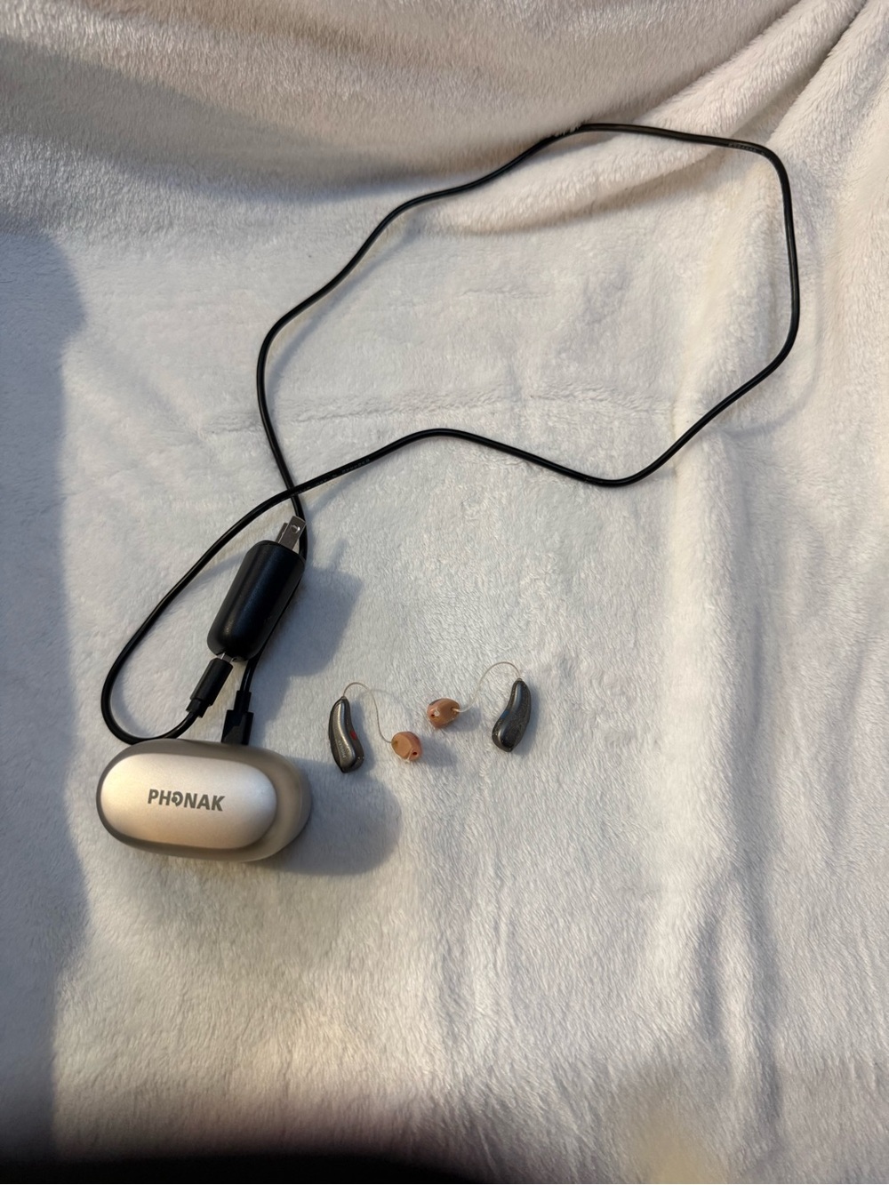 Phonak Audéo Lumity L90-R Rechargeable Hearing Aids Pair/Charger